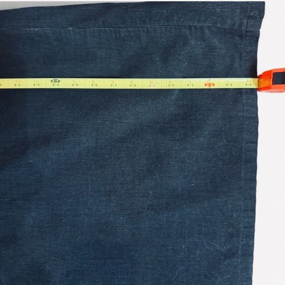 Eddie Bauer Classic 1990’s Black Corduroy Skirt - Picture 8 of 9